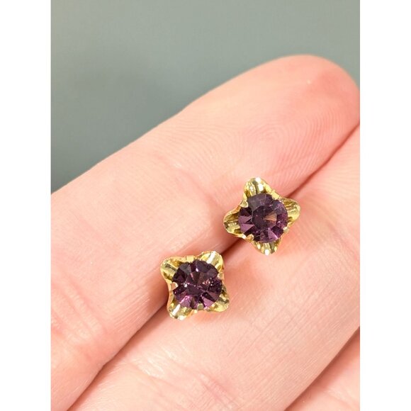 Vintage Purple Rhinestone Faux Amethyst Gold Tone Earrings Birhtstone - Picture 4 of 7